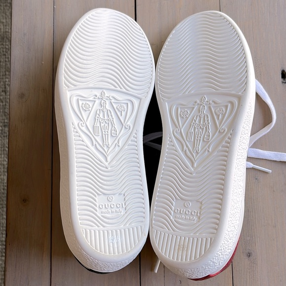 Gucci Ace Low Top Sneaker with Bee Size 36.5 or US 6.5 - Picture 15 of 16